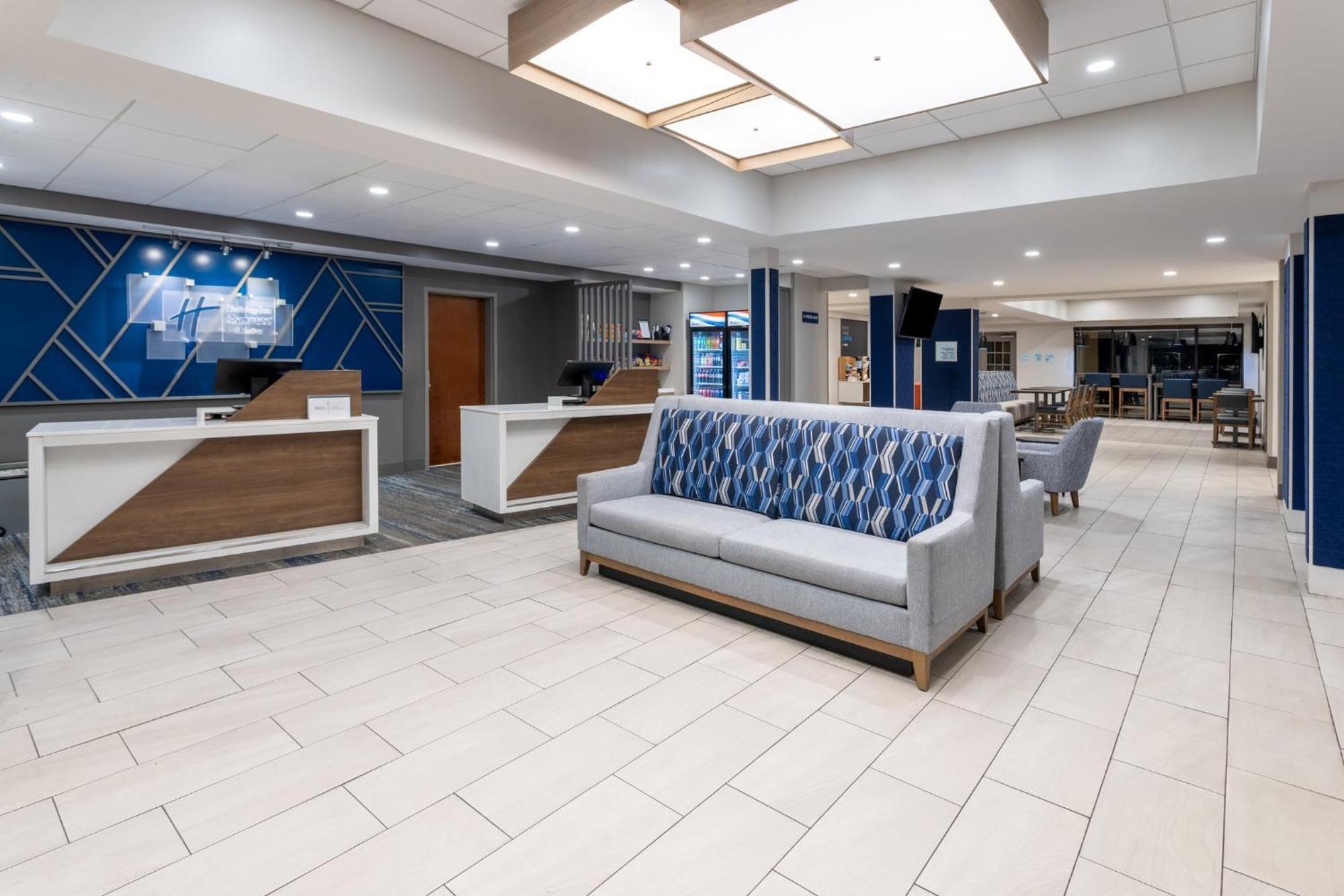 Holiday Inn Express Hotel & Suites Jackson - Flowood By Ihg Exterior photo